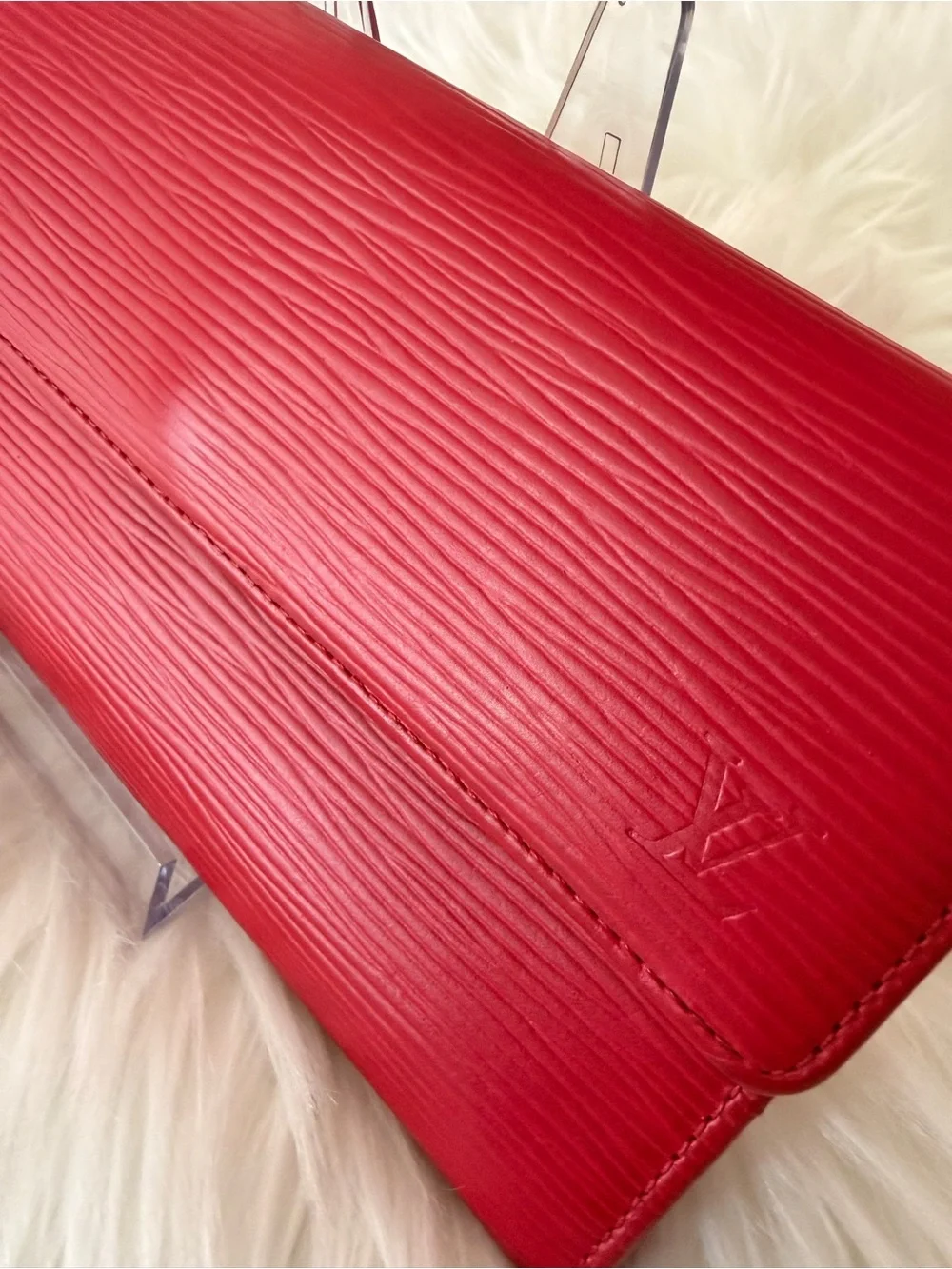 Authentic Louis Vuitton Red Textured Women’s Long Wallet
